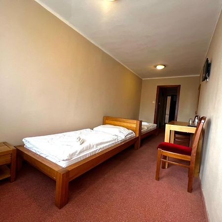 Grand Hotel Rooms Spisske Tomasovce Ngoại thất bức ảnh